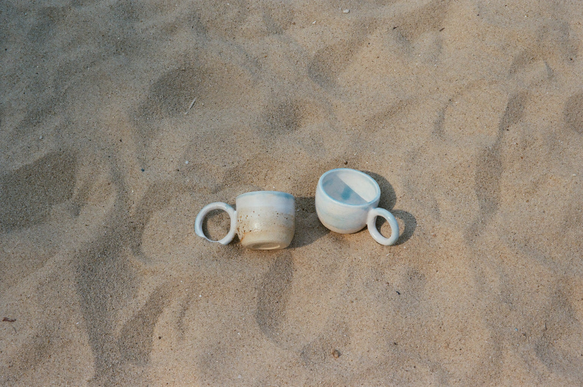 be still / hiulaammug [ with handle ]